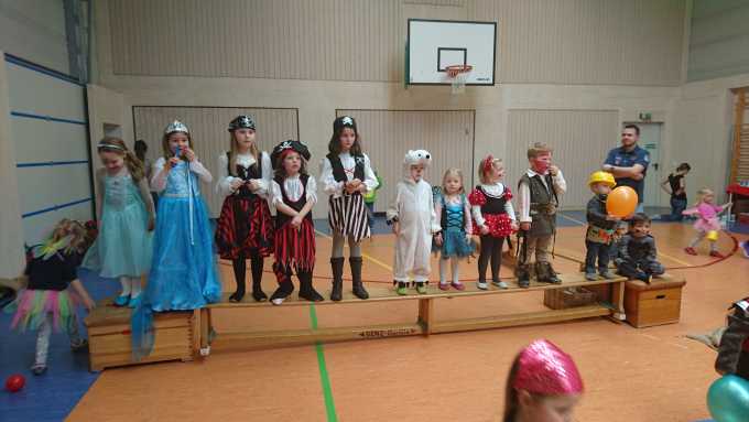 Kinderfasching1